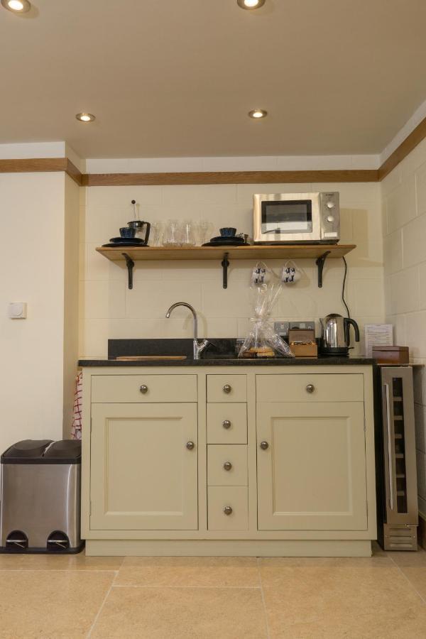 Vineyard Barn Room Woodchester ภายนอก รูปภาพ