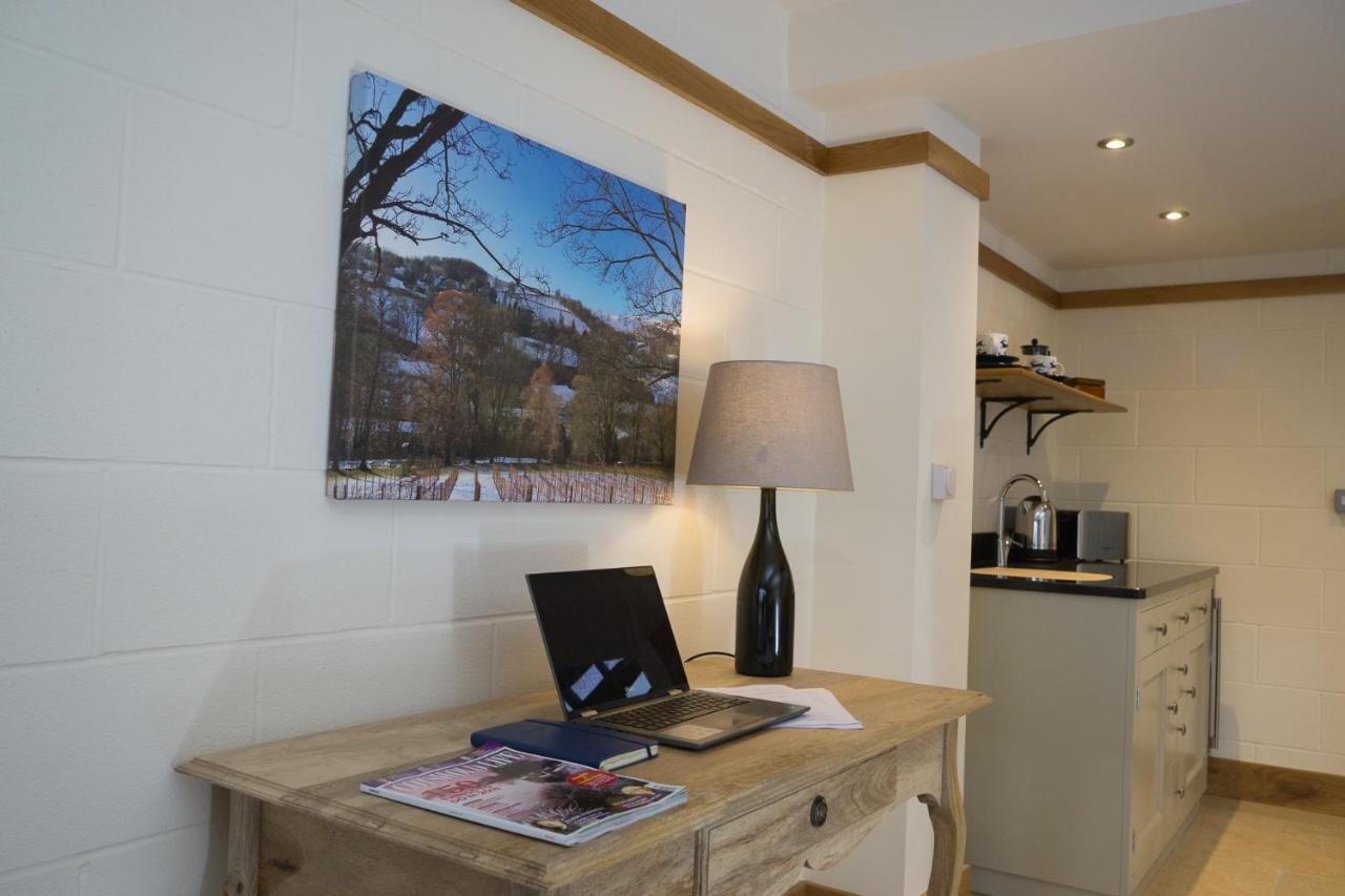 Vineyard Barn Room Woodchester ภายนอก รูปภาพ